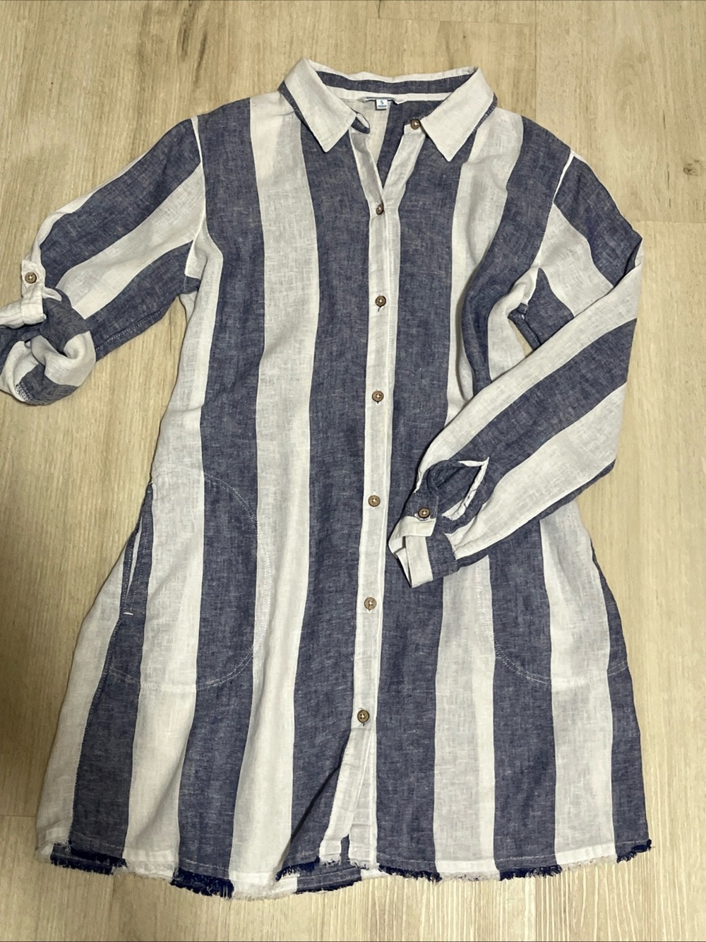 Womans blue island linen blend shirt dress button up with pockets